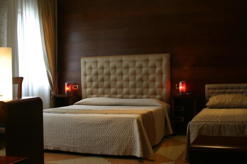Hotel Abbazia Венеція Номер фото